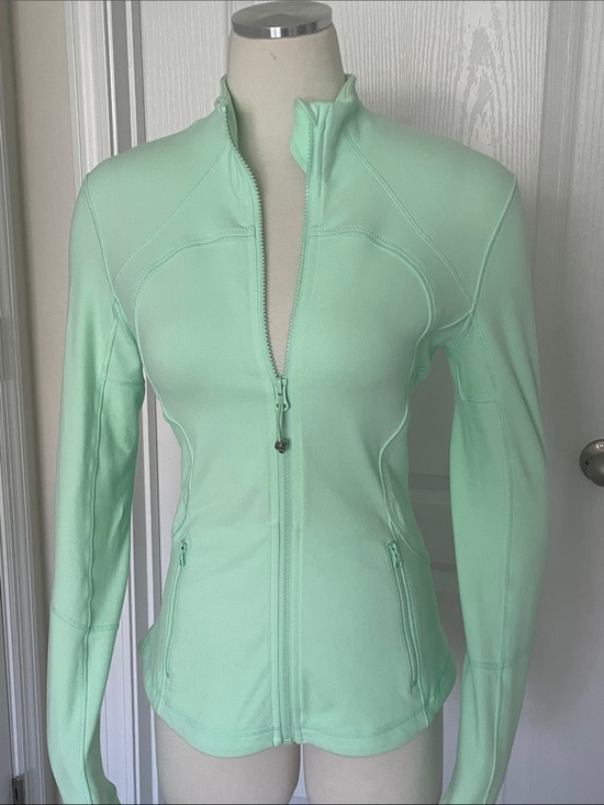 lululemon athletica Jackets & Blazers - Lululemon Women's Mint Zip-Up Jacket Size 8